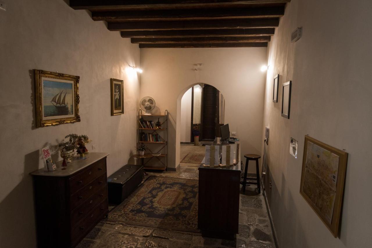 Loggia Del Gattopardo 2*